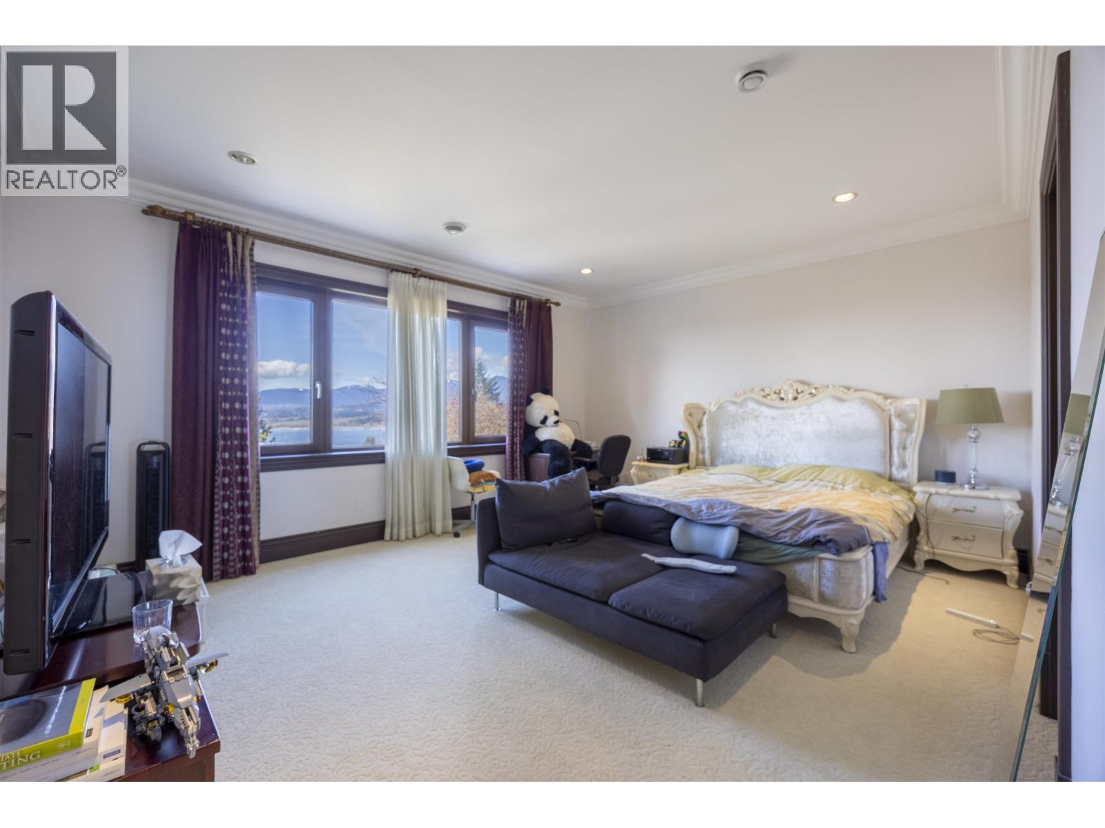 7282 Ridge Drive, Burnaby, British Columbia V5A 1B5 - Photo 12 - R3073550