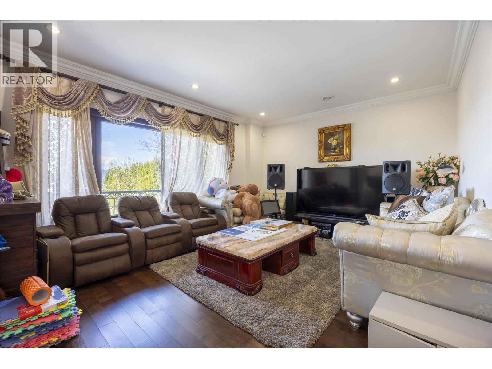 7282 Ridge Drive, Burnaby, British Columbia V5A 1B5 - Photo 31 - R3073550