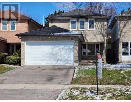 56 GRAY CRESCENT, Richmond Hill, Ontario