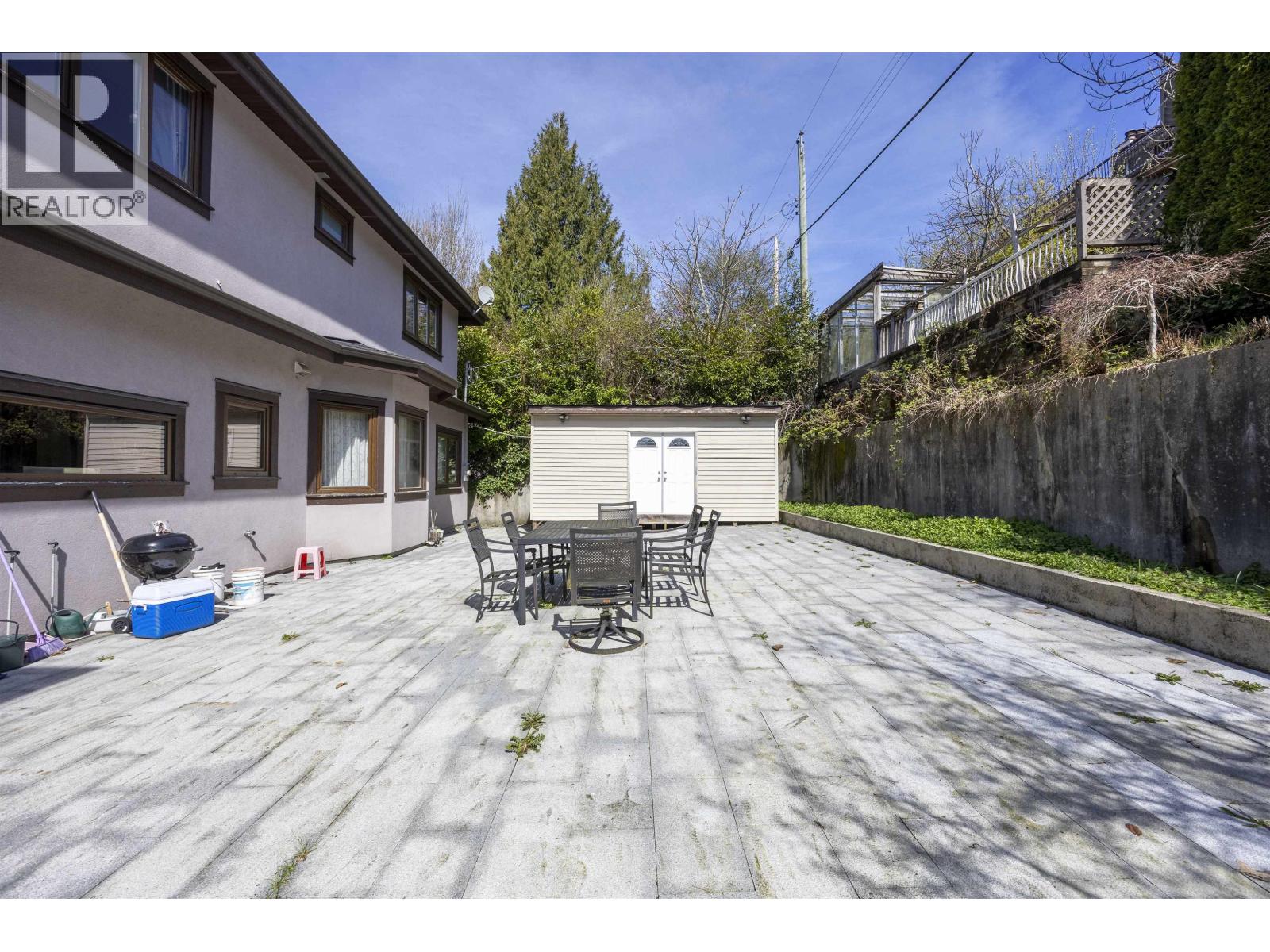7282 Ridge Drive, Burnaby, British Columbia V5A 1B5 - Photo 5 - R3073550