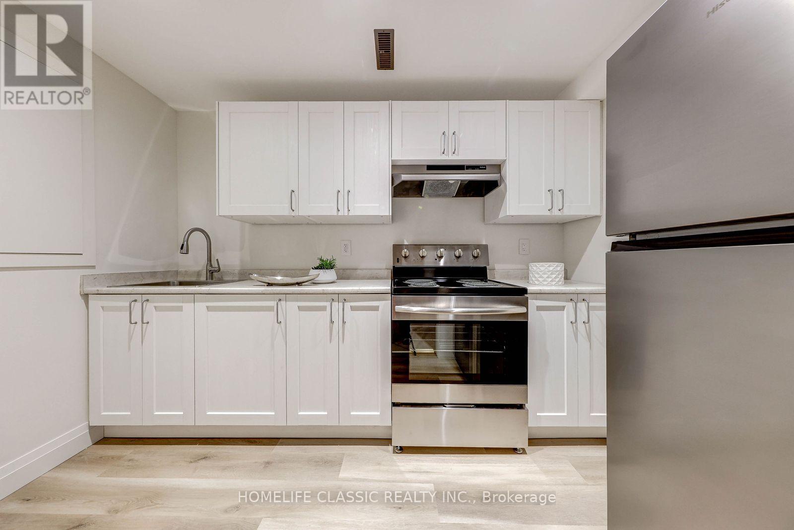 56 Gray Crescent, Richmond Hill, Ontario  L4C 5V5 - Photo 34 - N12960820