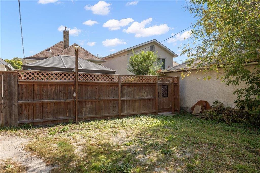 266 Parkview Street, Winnipeg, Manitoba  R3J 1S3 - Photo 16 - 202606485