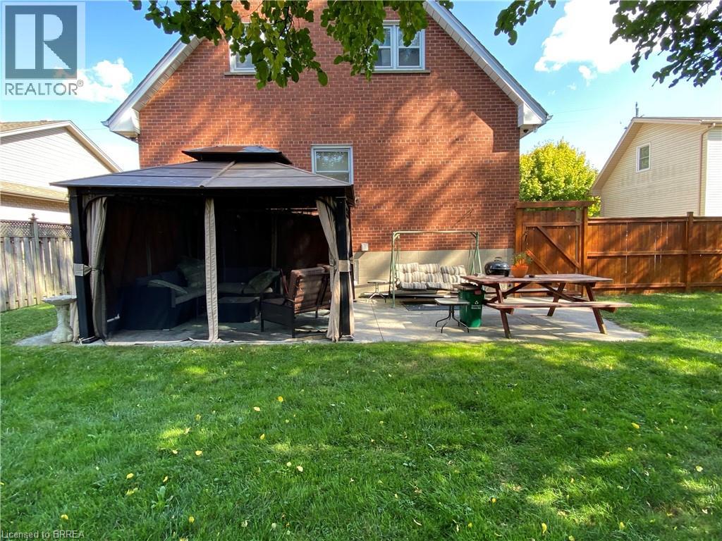 66 Rowanwood Avenue, Brantford, Ontario  N3S 7C6 - Photo 9 - 40817736