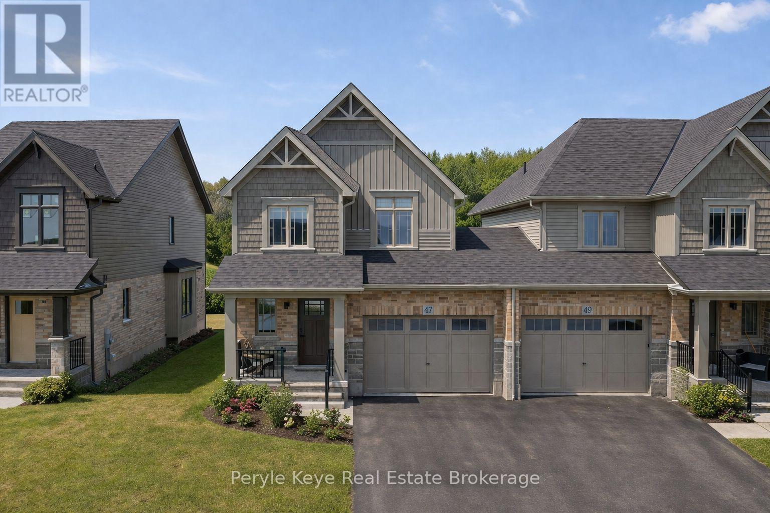 47 CHARLES MORLEY BOULEVARD, Huntsville, Ontario