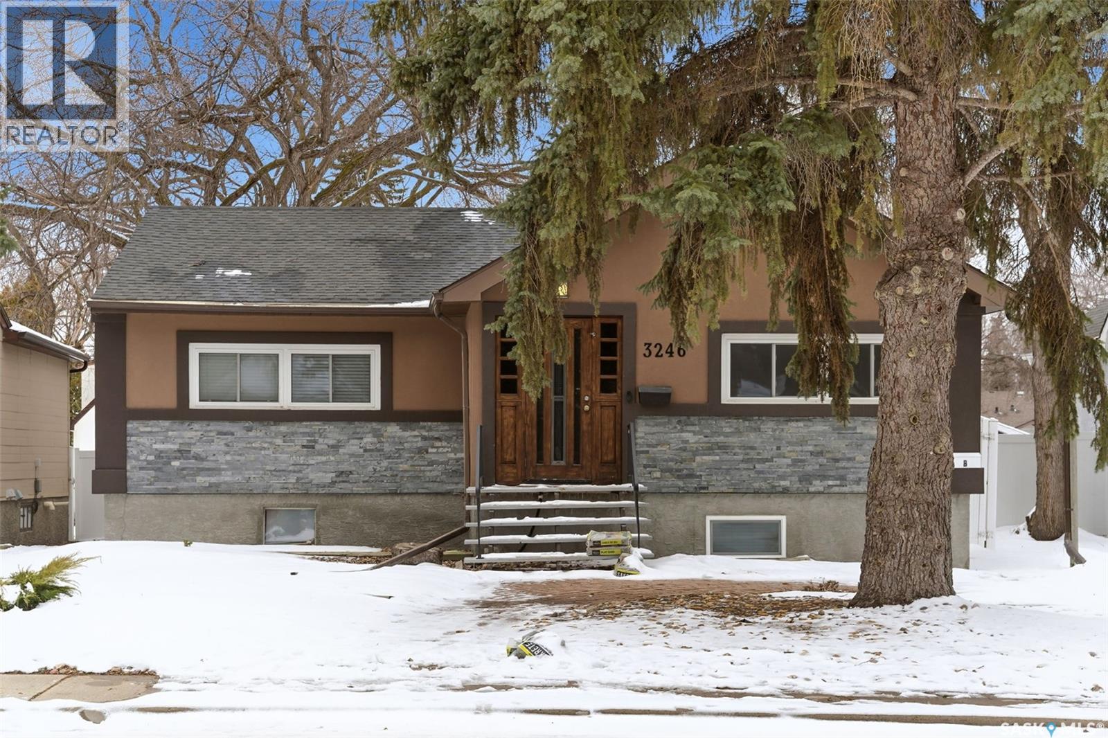 3246 Retallack Street, Regina, Saskatchewan  S4S 1T6 - Photo 2 - SK032250