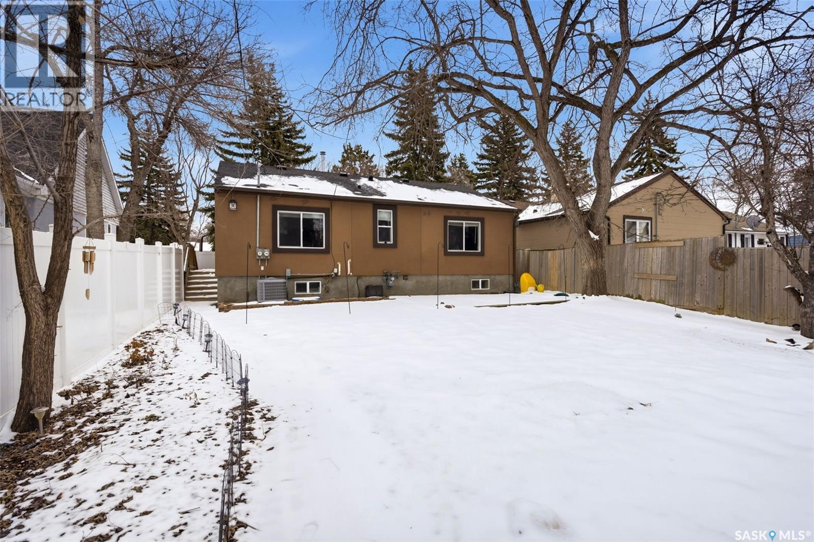 3246 Retallack Street, Regina, Saskatchewan  S4S 1T6 - Photo 40 - SK032250