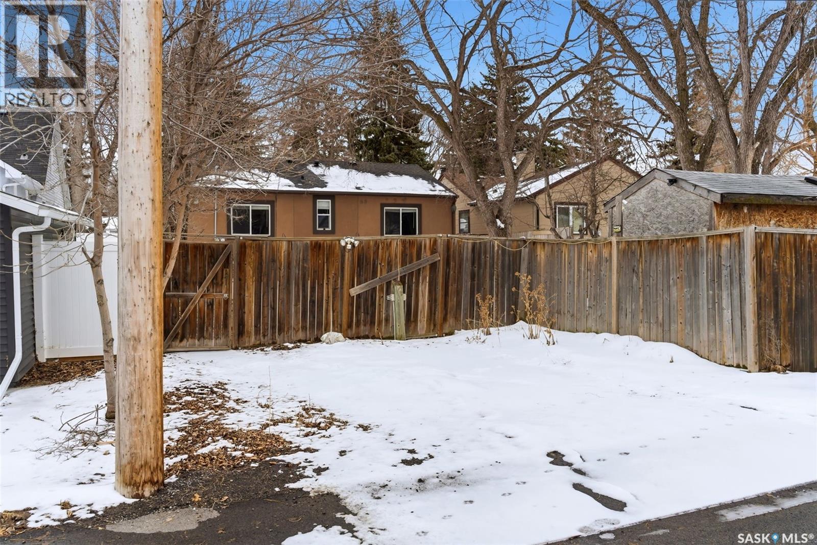 3246 Retallack Street, Regina, Saskatchewan  S4S 1T6 - Photo 41 - SK032250