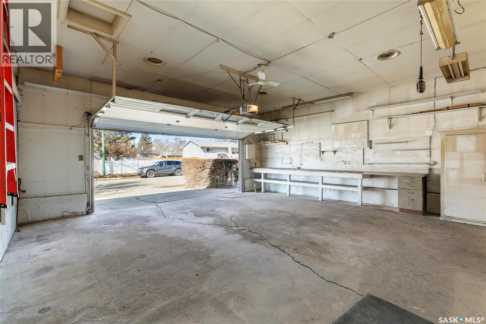 761 Sneddon Street, Regina, Saskatchewan  S4T 6H3 - Photo 31 - SK032244