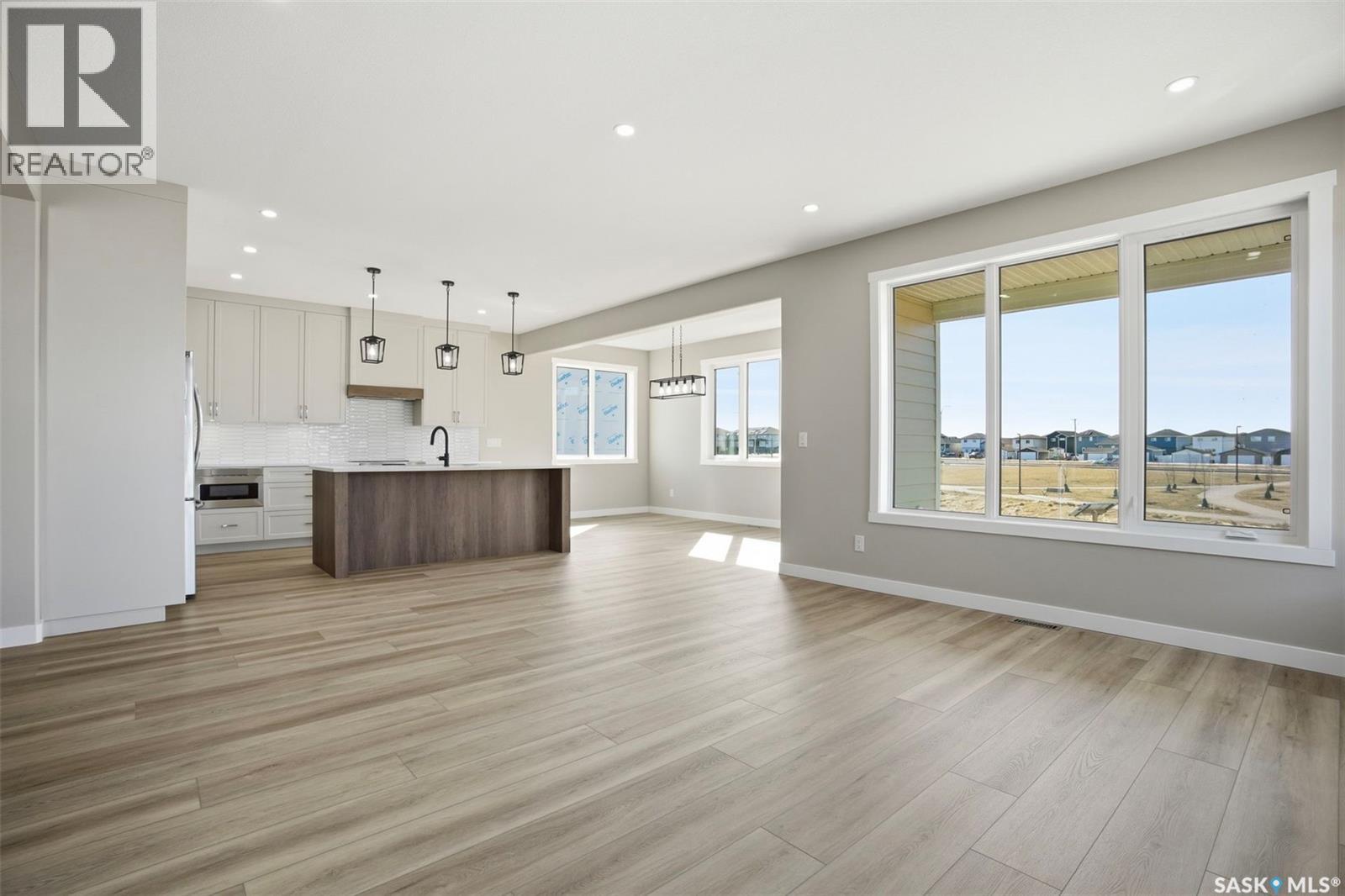 435 Sharma Crescent, Saskatoon, Saskatchewan  S7W 0Y4 - Photo 5 - SK031933