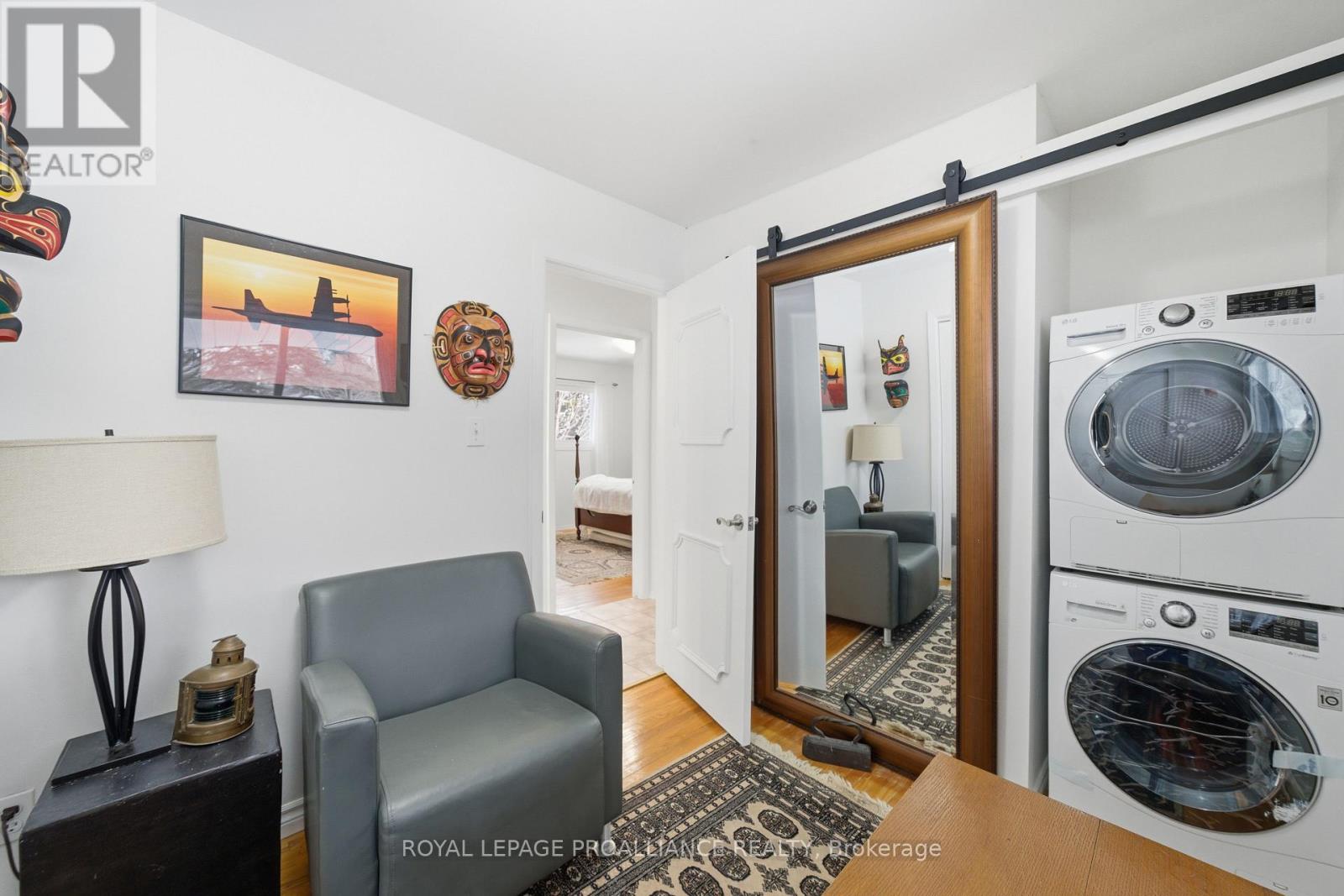 138 Burns Avenue, Quinte West, Ontario  K8R 1G3 - Photo 16 - X12867642