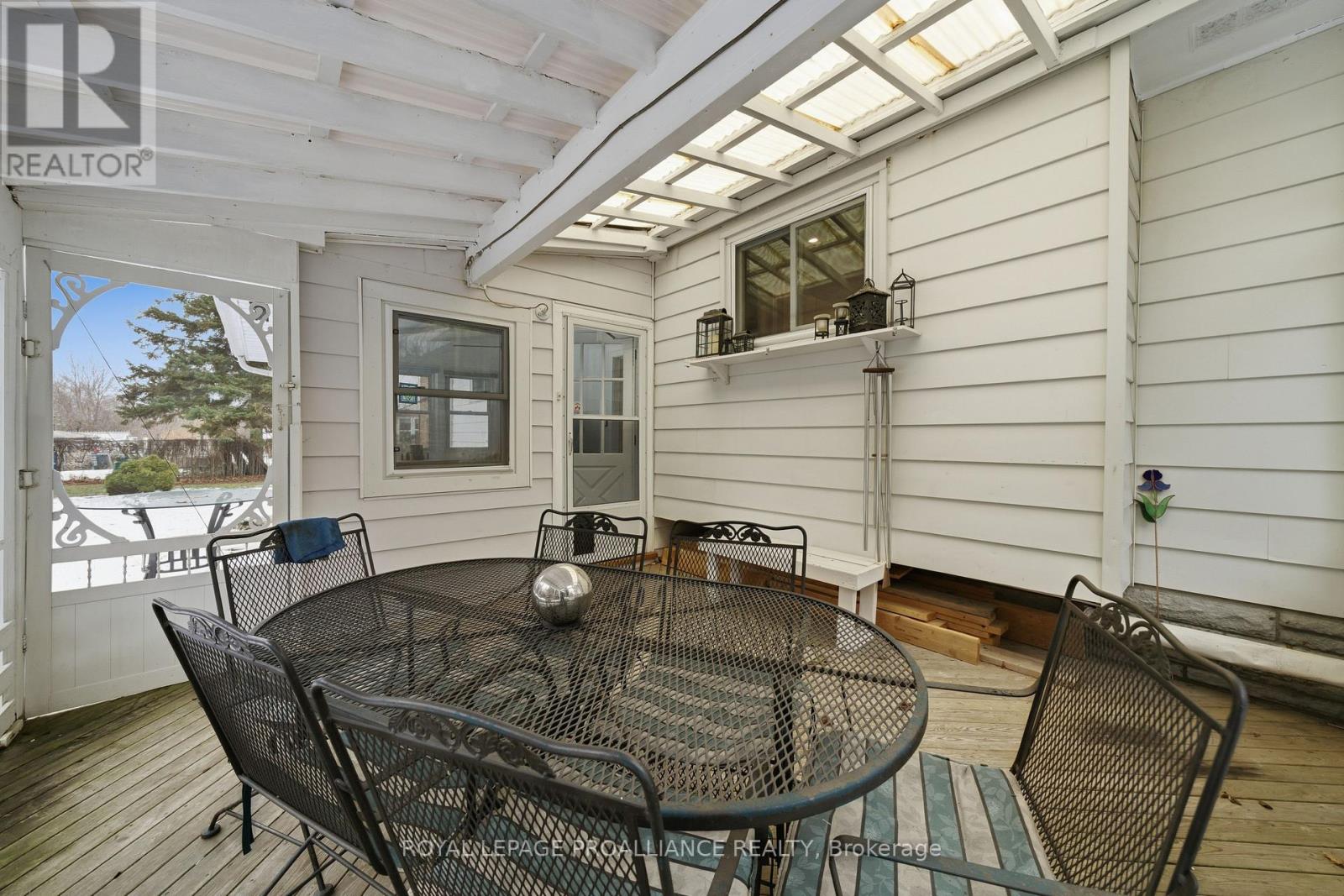 138 Burns Avenue, Quinte West, Ontario  K8R 1G3 - Photo 25 - X12867642