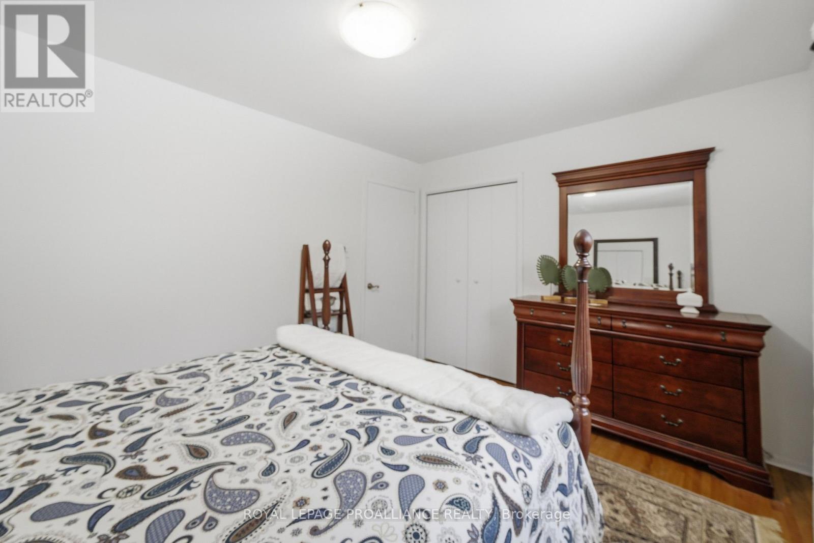 138 Burns Avenue, Quinte West, Ontario  K8R 1G3 - Photo 21 - X12867642