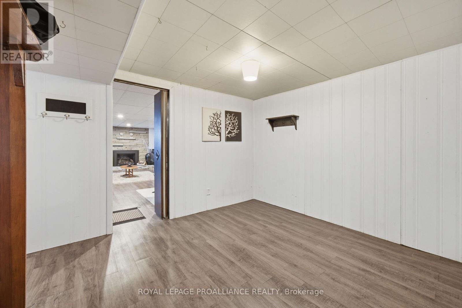 138 Burns Avenue, Quinte West, Ontario  K8R 1G3 - Photo 32 - X12867642