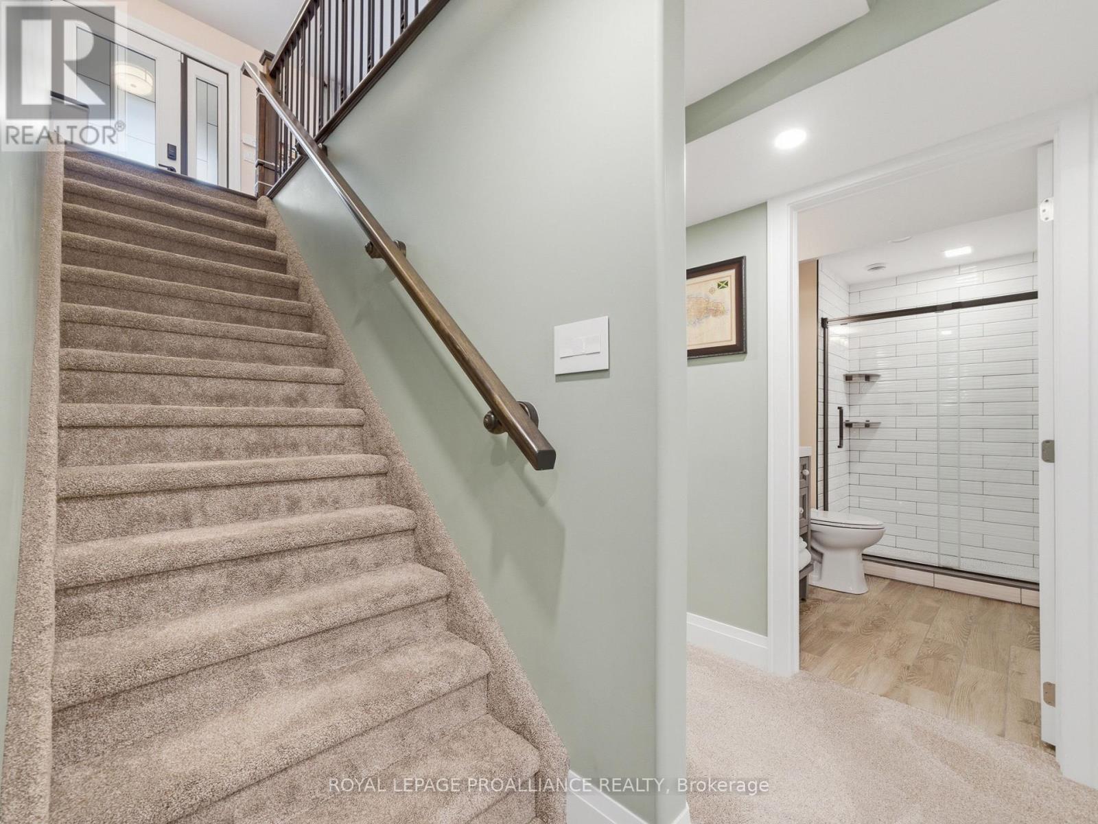 21 Woodburn Drive, Quinte West, Ontario  K8V 0C6 - Photo 27 - X12887278