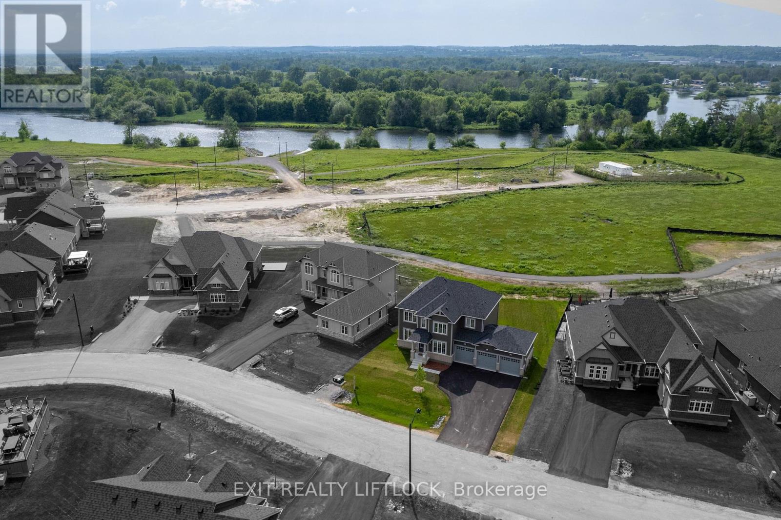 9 Wishing Well Lane, Otonabee-South Monaghan, Ontario  K9J 0K6 - Photo 38 - X12925120