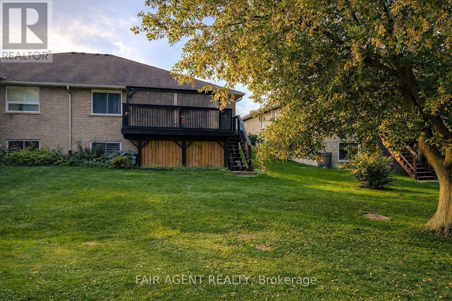 110 Milton Seiler Crescent, Minto, Ontario  N0G 2P0 - Photo 33 - X12869552