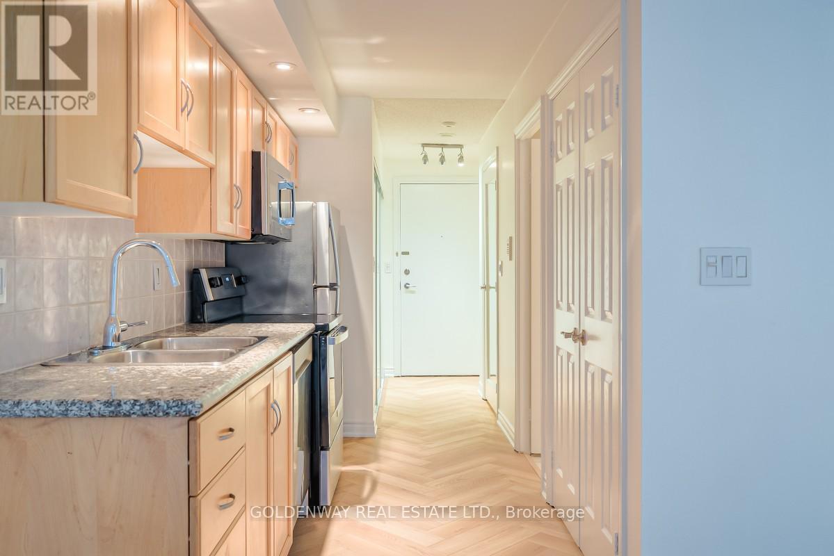 708 - 270 Wellington Street W, Toronto, Ontario  M5V 3P5 - Photo 10 - C12965442