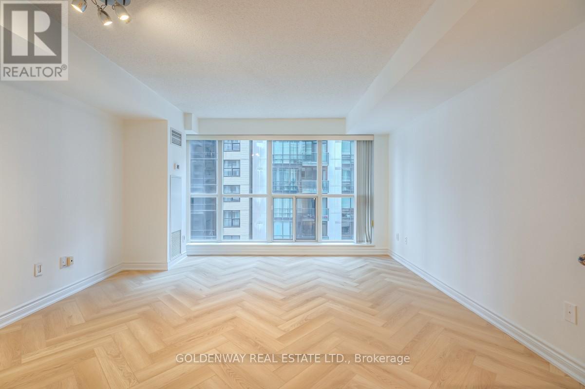 708 - 270 Wellington Street W, Toronto, Ontario  M5V 3P5 - Photo 5 - C12965442