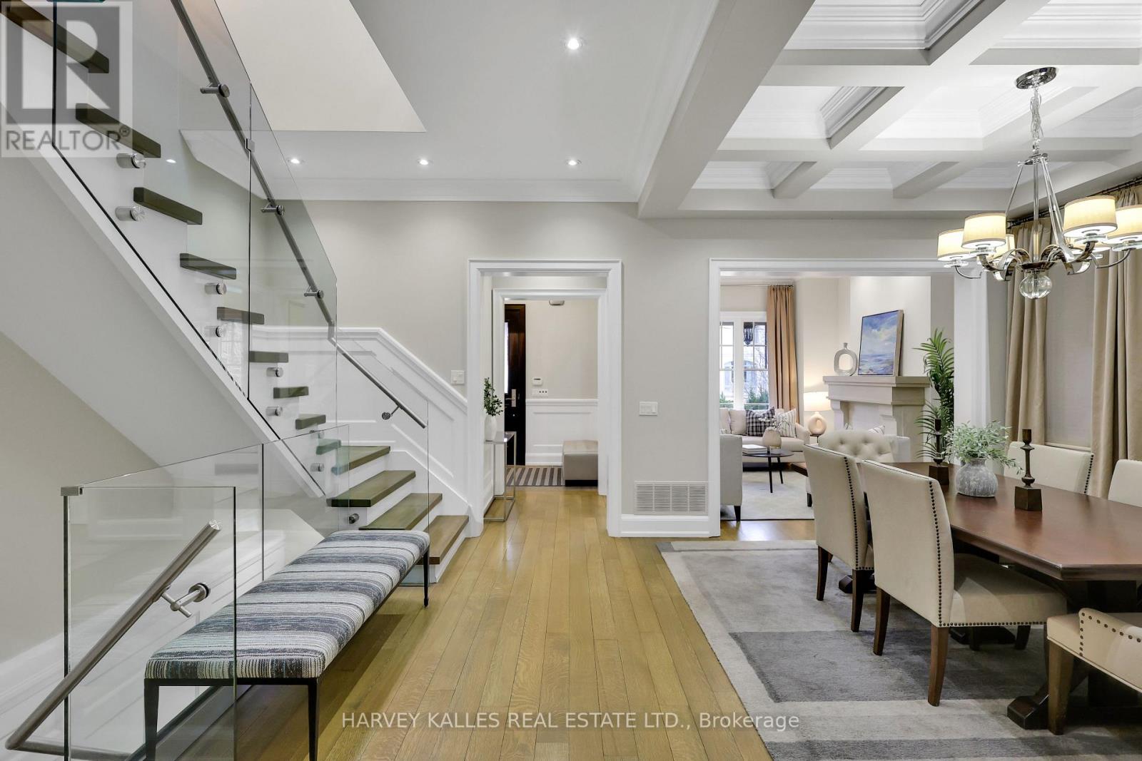 188 Snowdon Avenue, Toronto, Ontario  M4N 2B2 - Photo 12 - C12965482