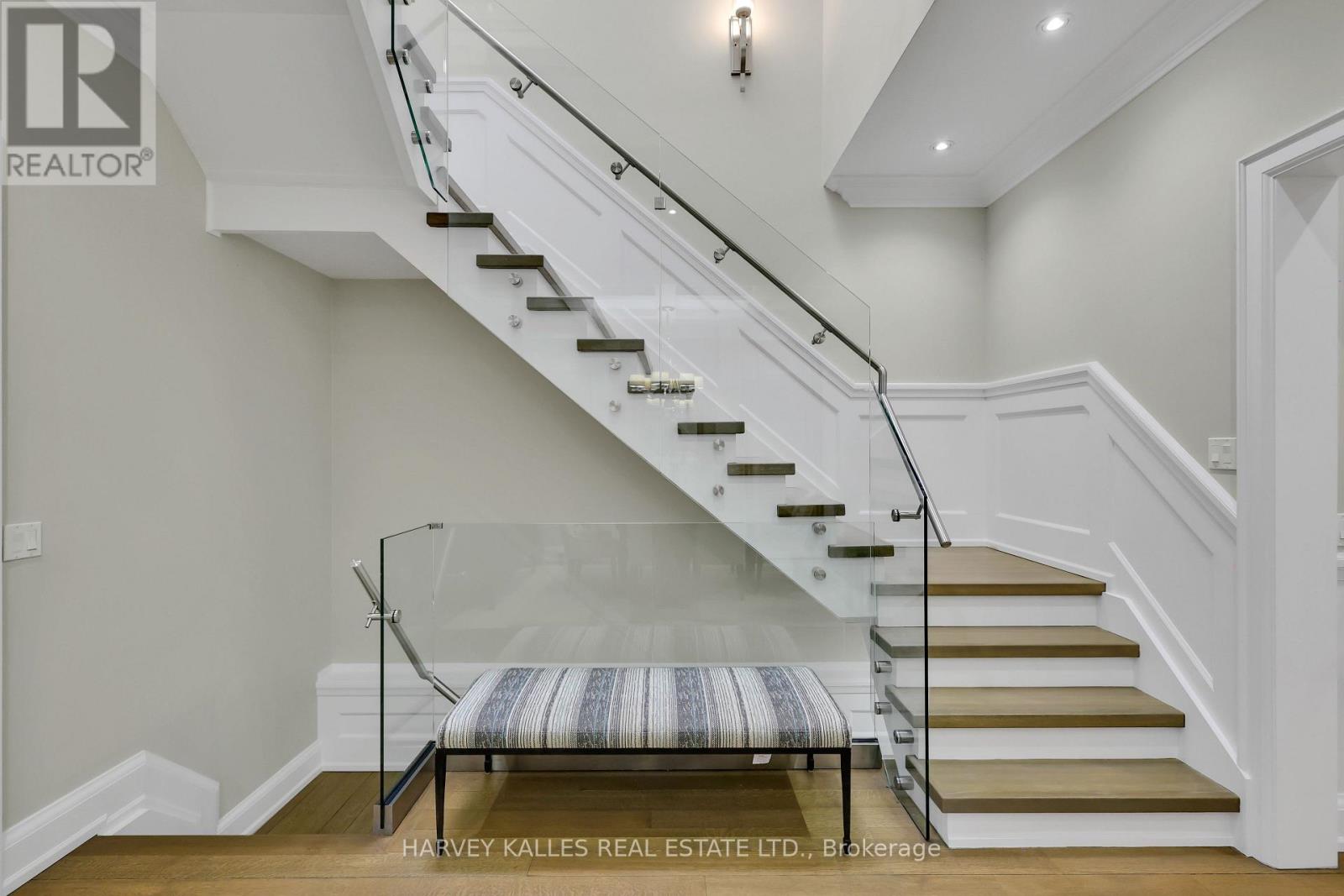 188 Snowdon Avenue, Toronto, Ontario  M4N 2B2 - Photo 24 - C12965482