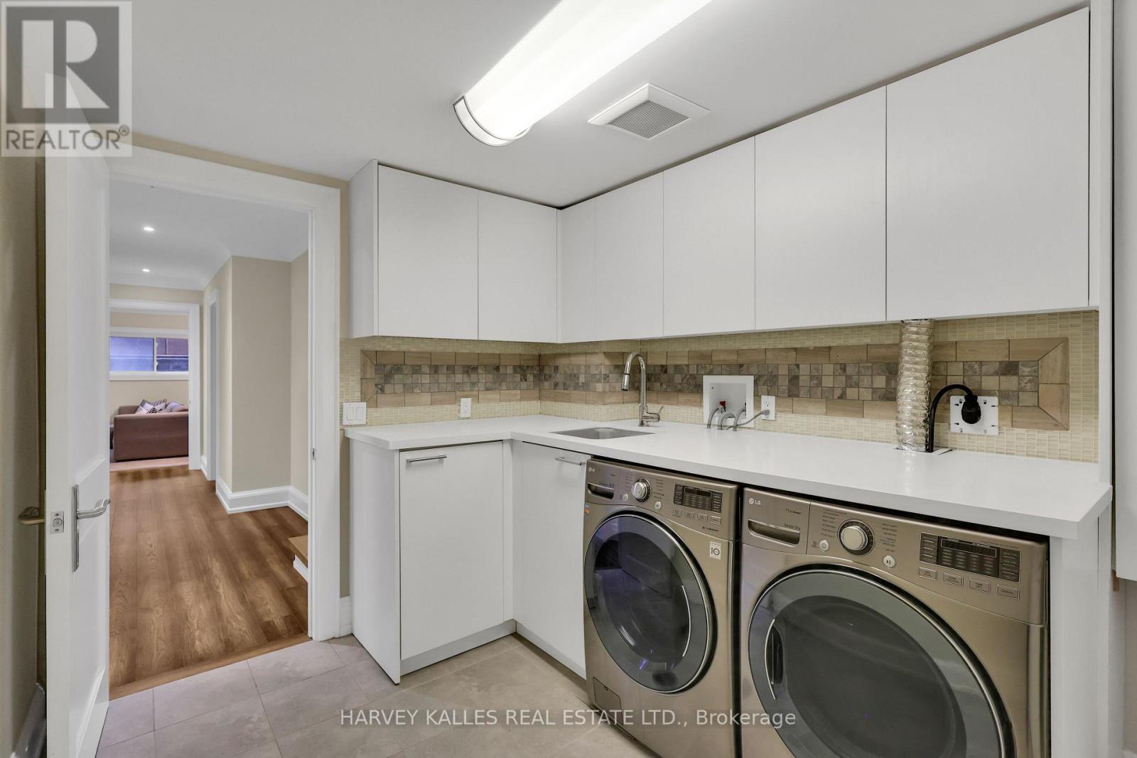 188 Snowdon Avenue, Toronto, Ontario  M4N 2B2 - Photo 39 - C12965482