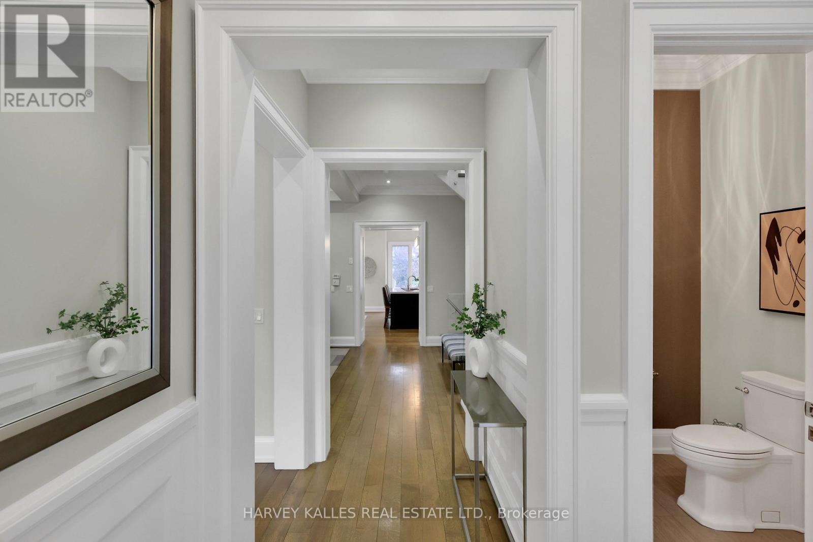 188 Snowdon Avenue, Toronto, Ontario  M4N 2B2 - Photo 5 - C12965482