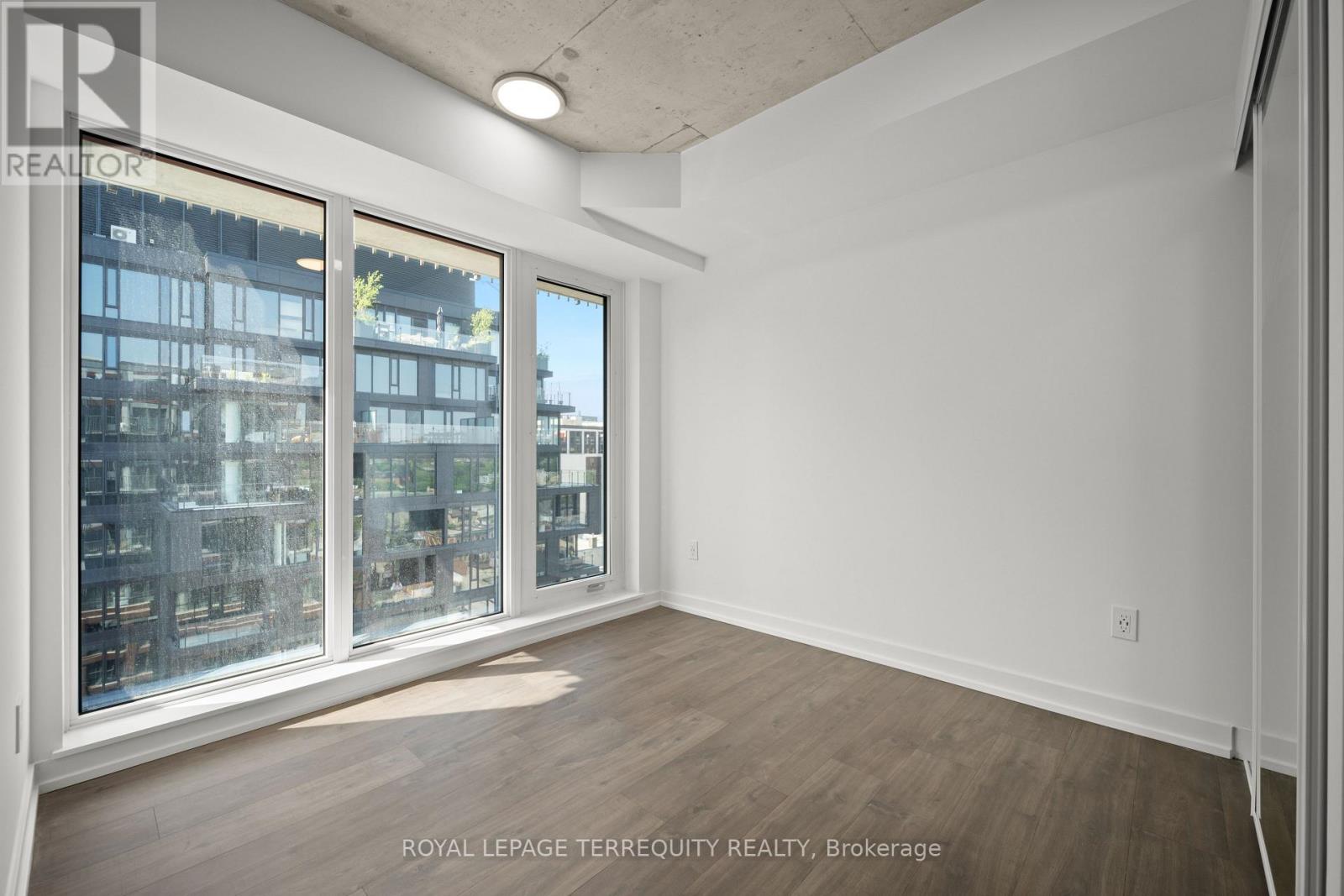 1303 - 2 Augusta Avenue, Toronto, Ontario M5V 0T3 - Photo 11 - C12965492