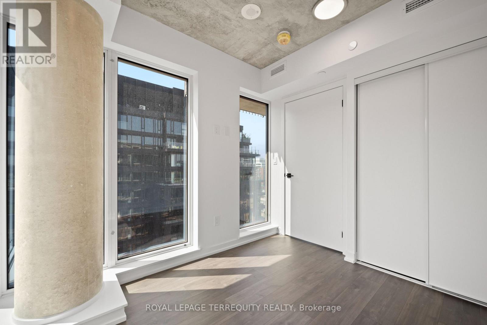 1303 - 2 Augusta Avenue, Toronto, Ontario M5V 0T3 - Photo 20 - C12965492