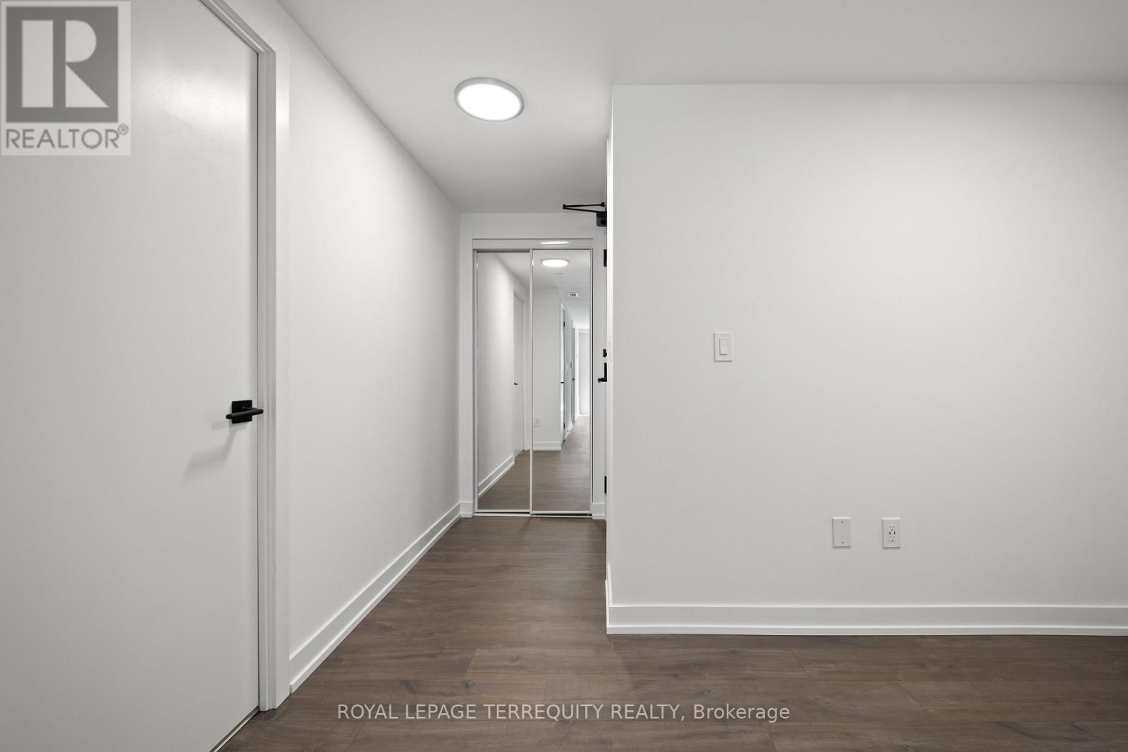 1303 - 2 Augusta Avenue, Toronto, Ontario M5V 0T3 - Photo 27 - C12965492