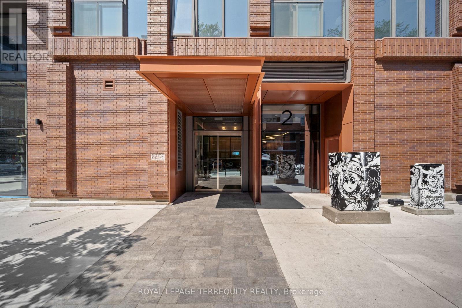 1303 - 2 Augusta Avenue, Toronto, Ontario M5V 0T3 - Photo 31 - C12965492