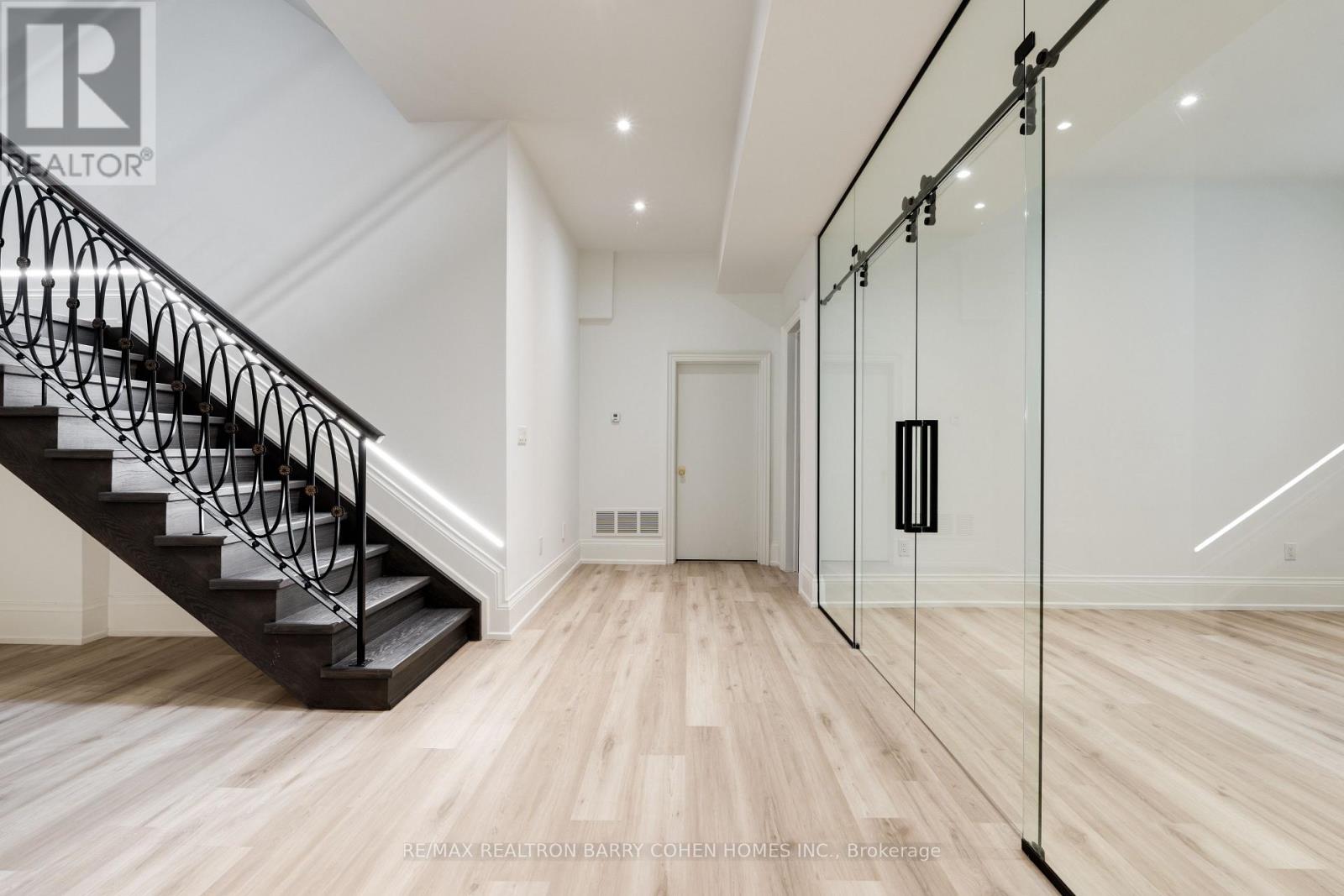 67 Montressor Drive N, Toronto, Ontario  M2P 1Z3 - Photo 37 - C12965526