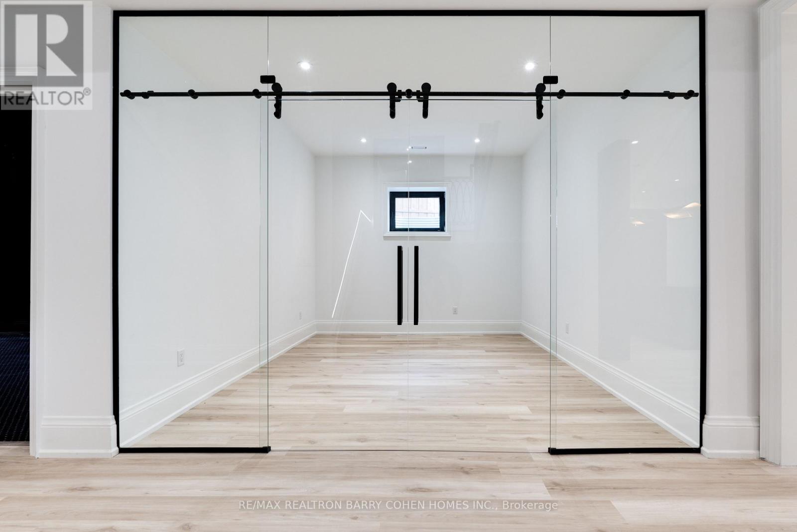 67 Montressor Drive N, Toronto, Ontario  M2P 1Z3 - Photo 38 - C12965526