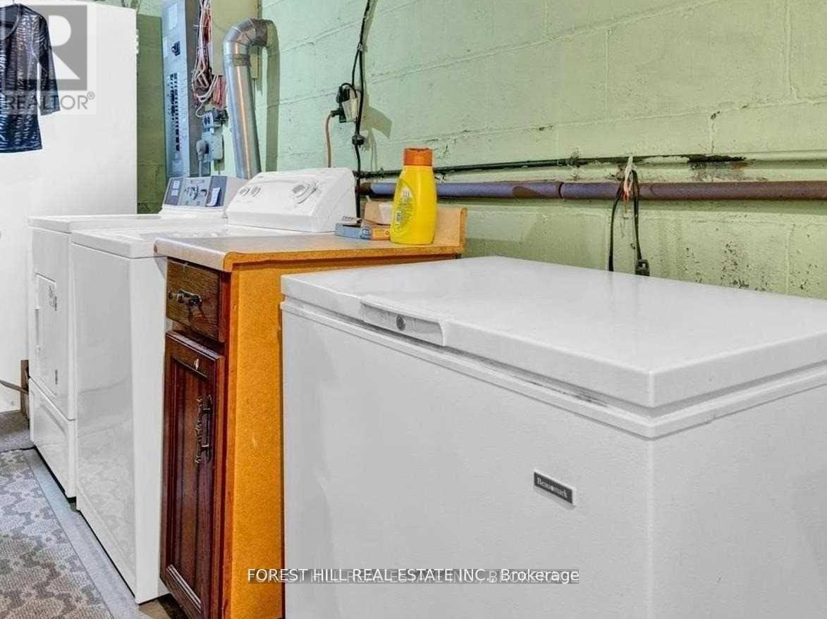 Lower - 996 Bayview Avenue, Toronto, Ontario  M4G 2Z6 - Photo 19 - C12965560