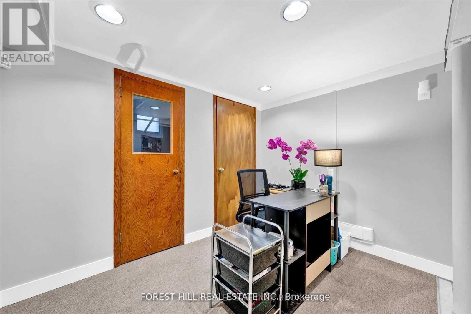 Lower - 996 Bayview Avenue, Toronto, Ontario  M4G 2Z6 - Photo 3 - C12965560