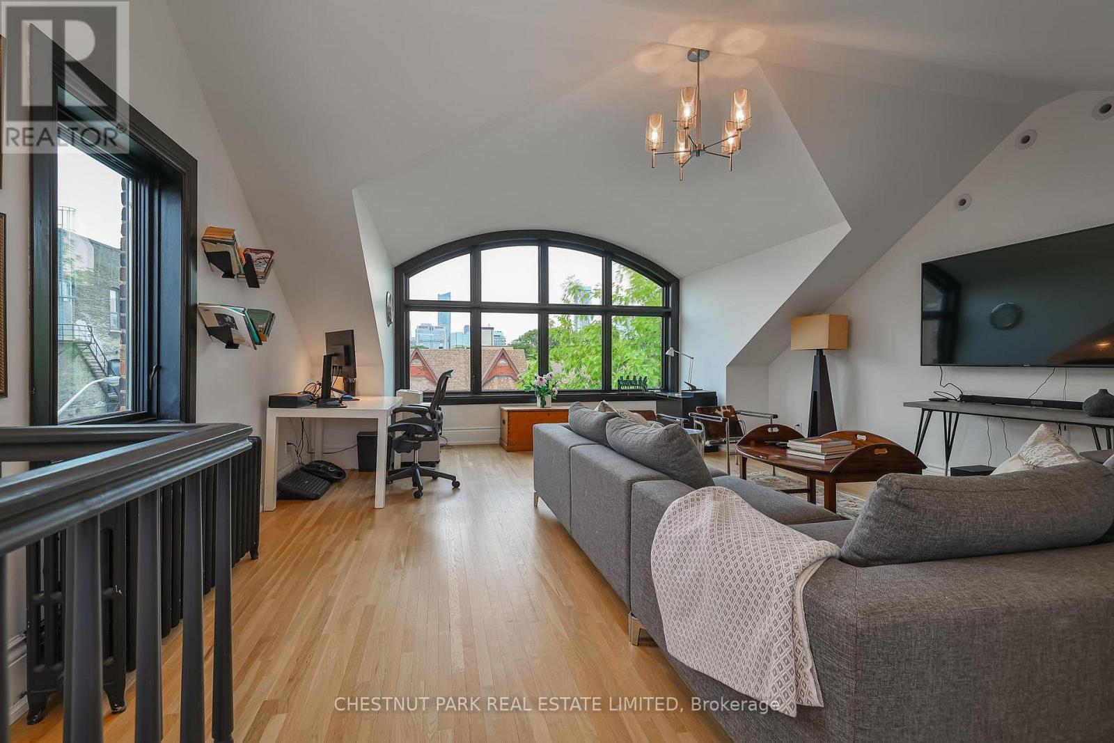 82 Bellevue Avenue, Toronto, Ontario  M5T 2N7 - Photo 27 - C12965592