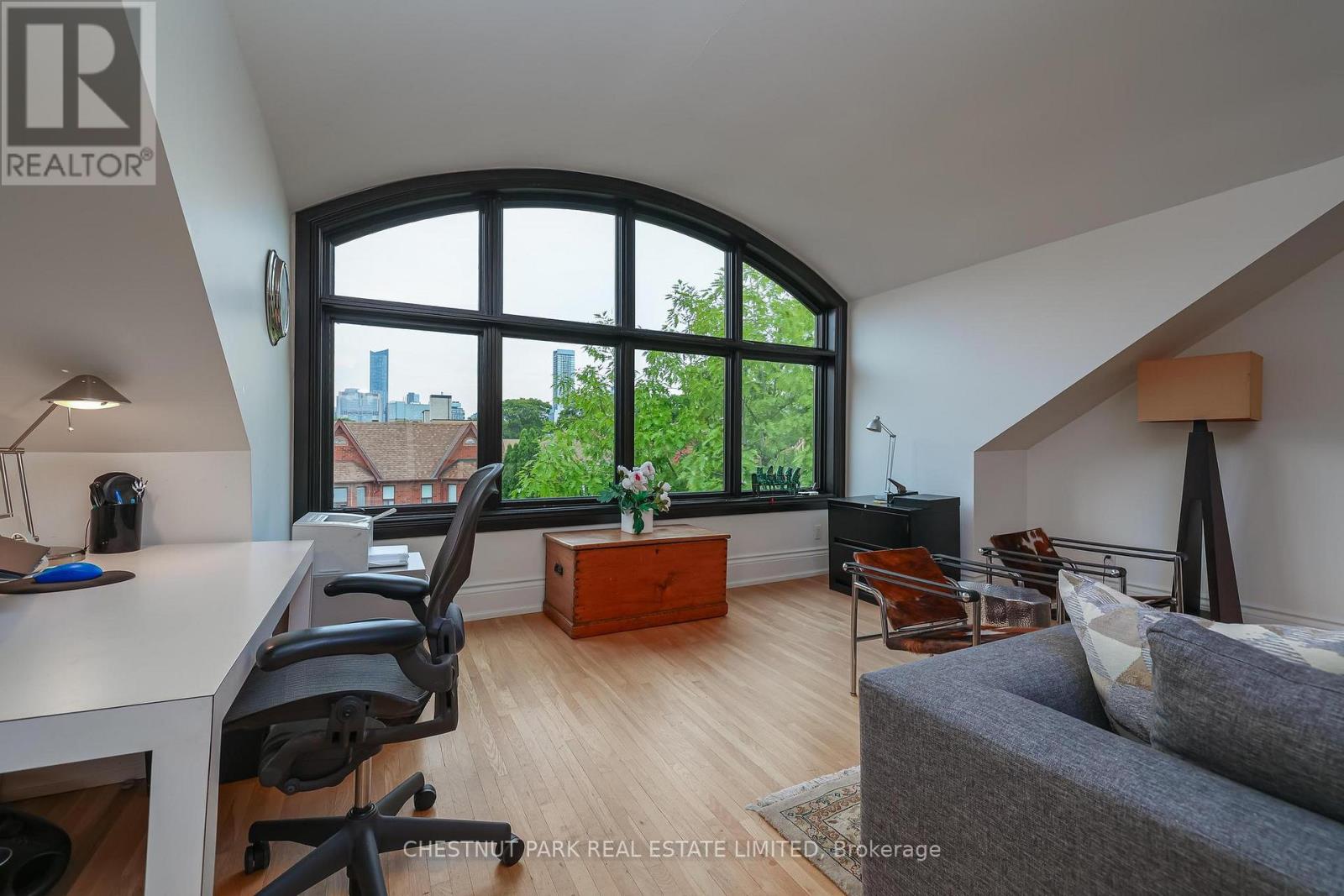 82 Bellevue Avenue, Toronto, Ontario  M5T 2N7 - Photo 30 - C12965592