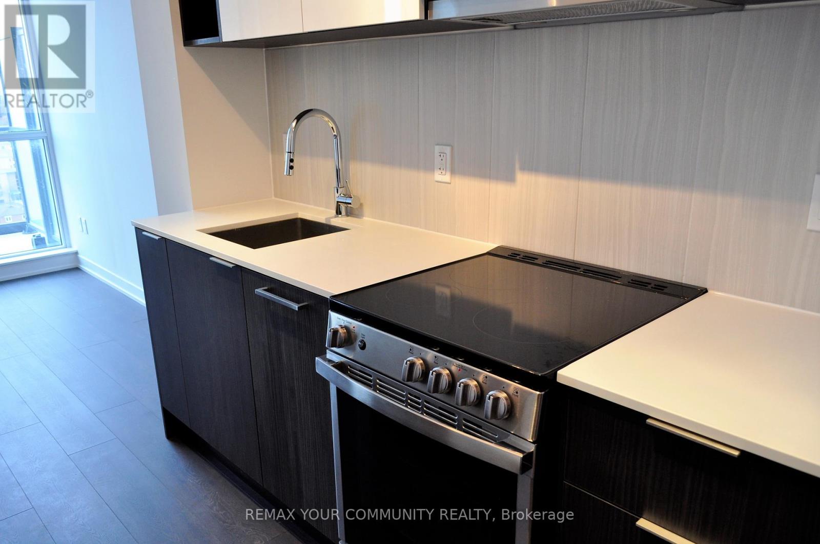 1405 - 31 Tippett Road, Toronto, Ontario  M3H 0C8 - Photo 7 - C12965622