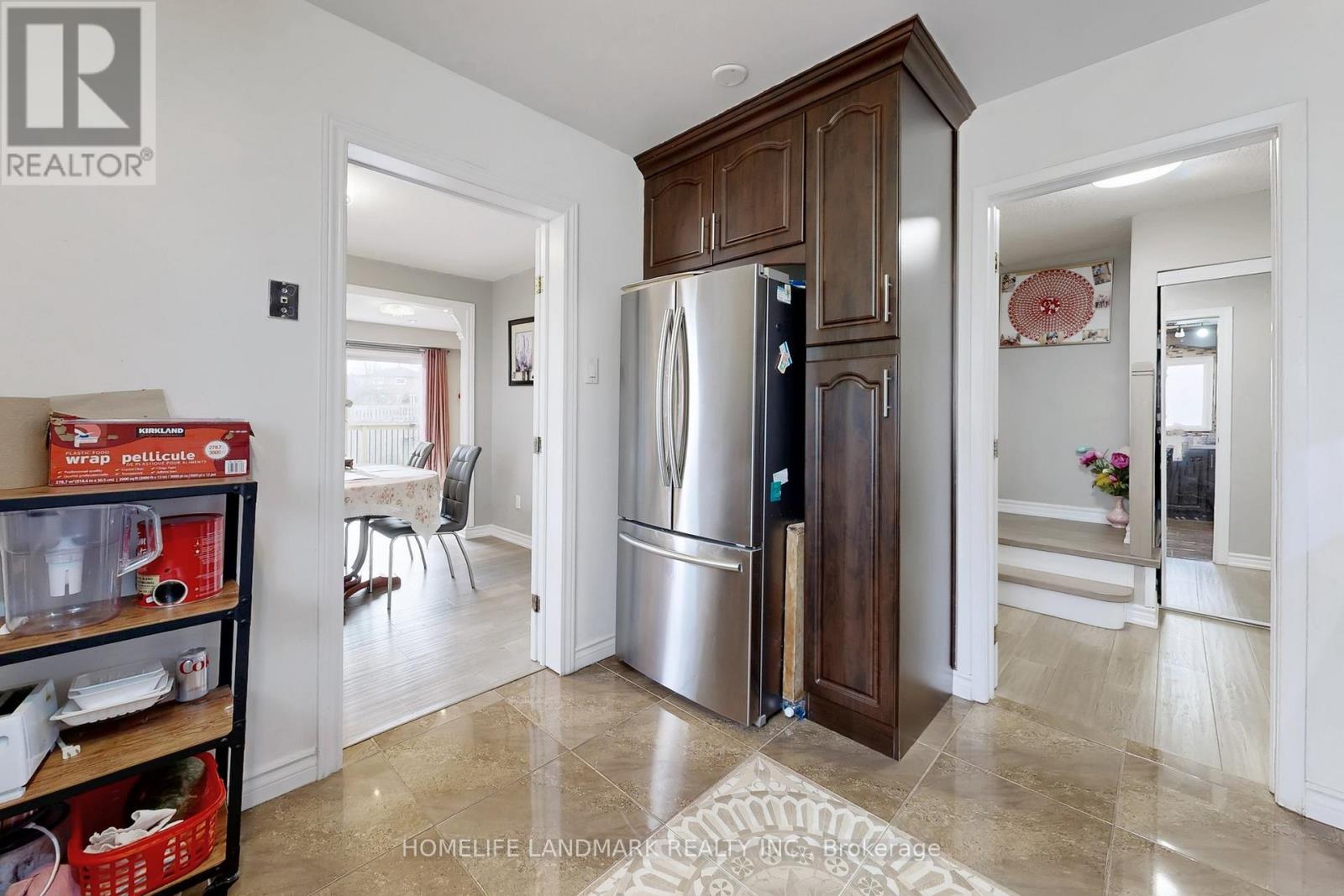 75 Dragoon Crescent, Toronto, Ontario  M1V 1N5 - Photo 18 - E12965478