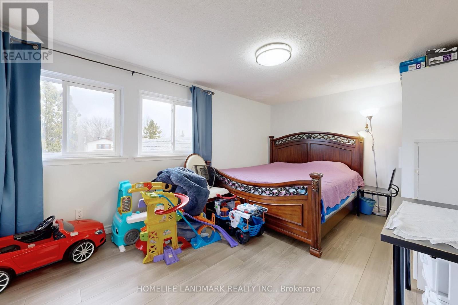 75 Dragoon Crescent, Toronto, Ontario  M1V 1N5 - Photo 22 - E12965478