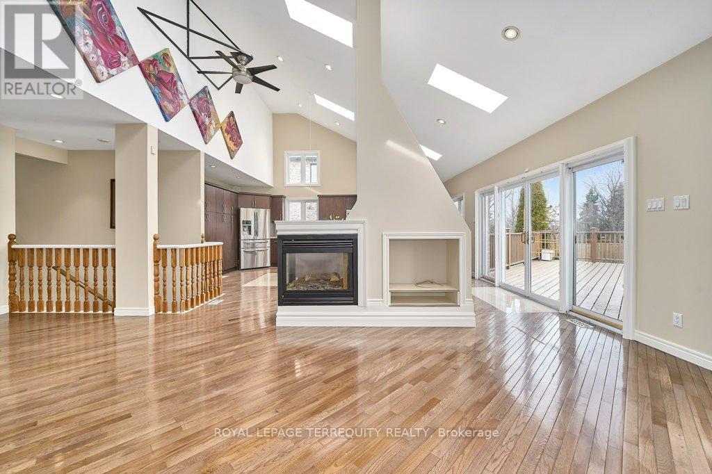 1449 Rosebank Road, Pickering, Ontario  L1V 1P3 - Photo 11 - E12965508