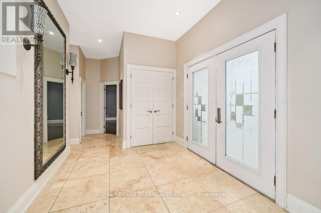 1449 Rosebank Road, Pickering, Ontario  L1V 1P3 - Photo 9 - E12965508