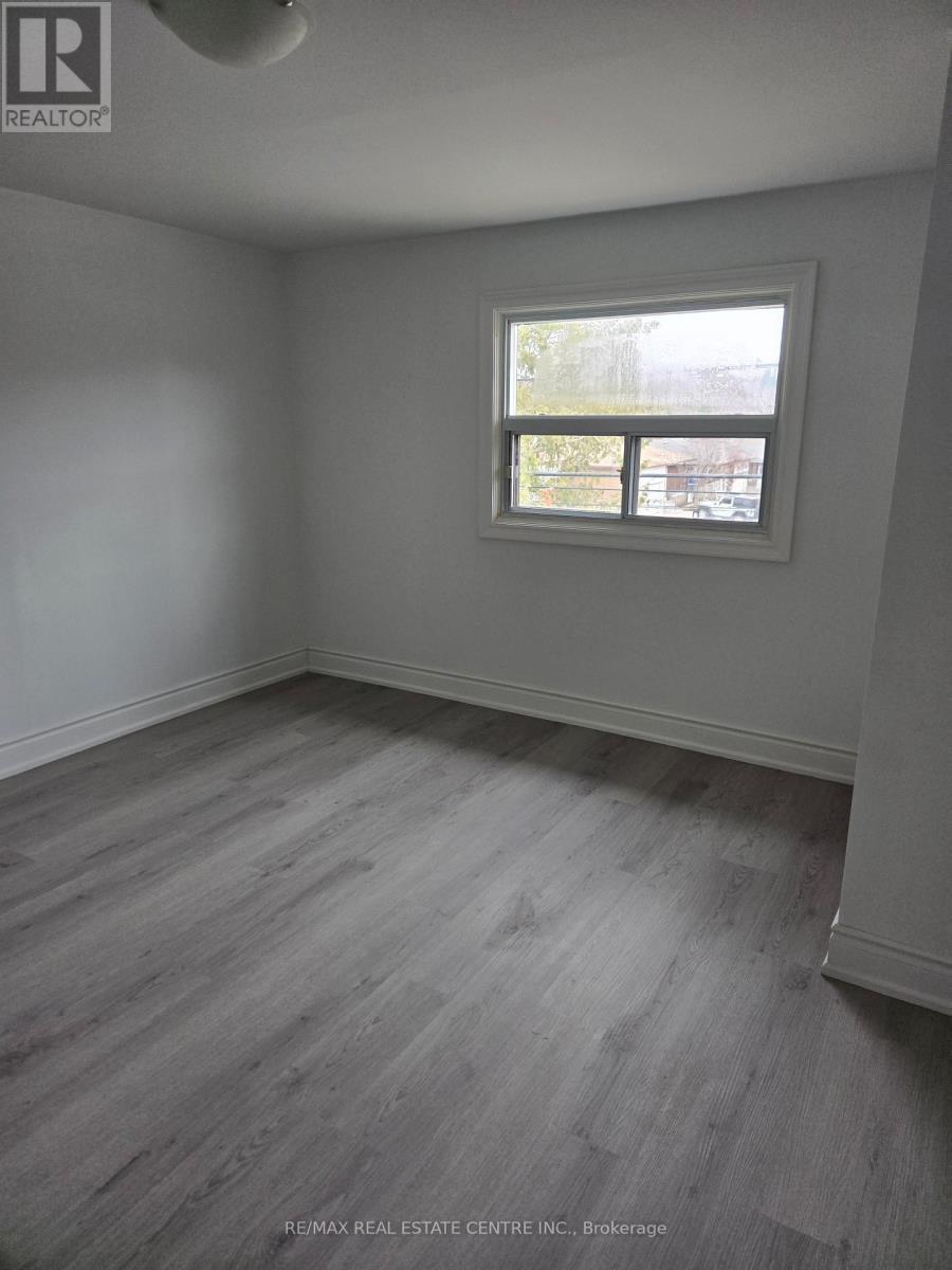 Main Level - 176 Beechgrove Drive, Toronto, Ontario  M1E 3Z5 - Photo 19 - E12965554