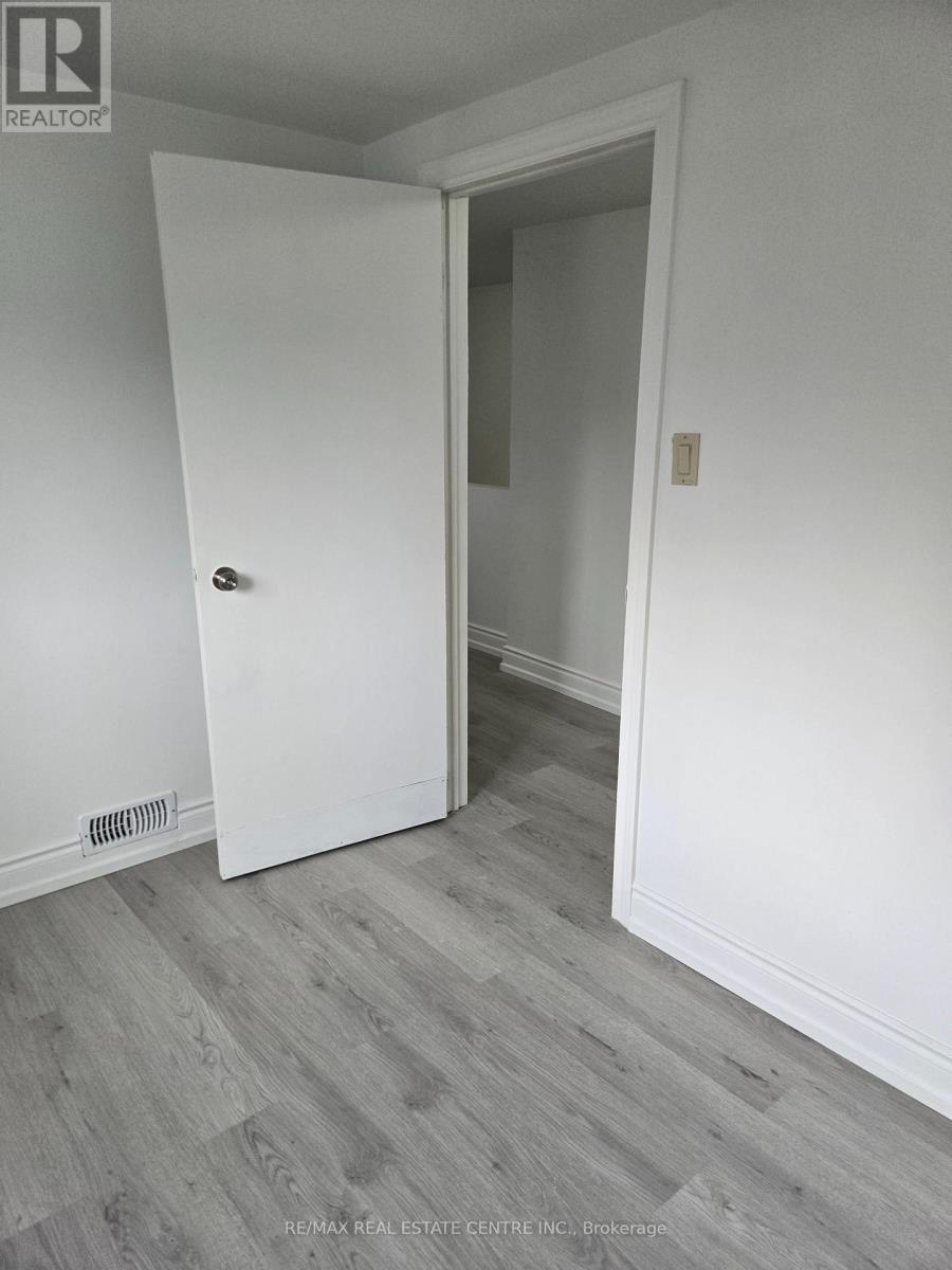 Main Level - 176 Beechgrove Drive, Toronto, Ontario  M1E 3Z5 - Photo 22 - E12965554