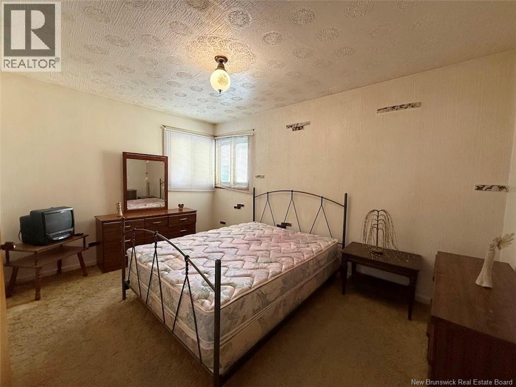 52 47th Avenue, Edmundston, New Brunswick  E3V 3C2 - Photo 5 - NB136266