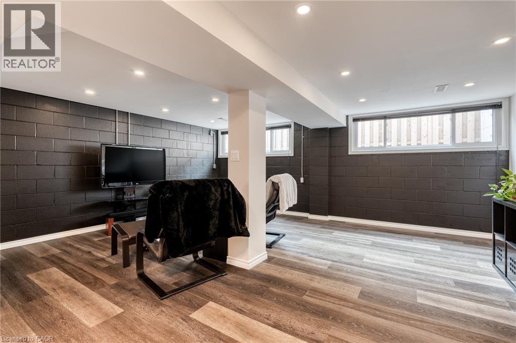 63 Sunrise Drive, Hamilton, Ontario  L8K 4C4 - Photo 21 - 40814434