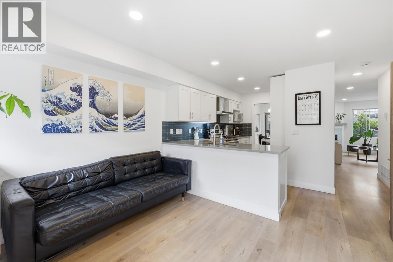 10 2118 Eastern Avenue, North Vancouver, British Columbia  V7L 3G3 - Photo 11 - R3105771