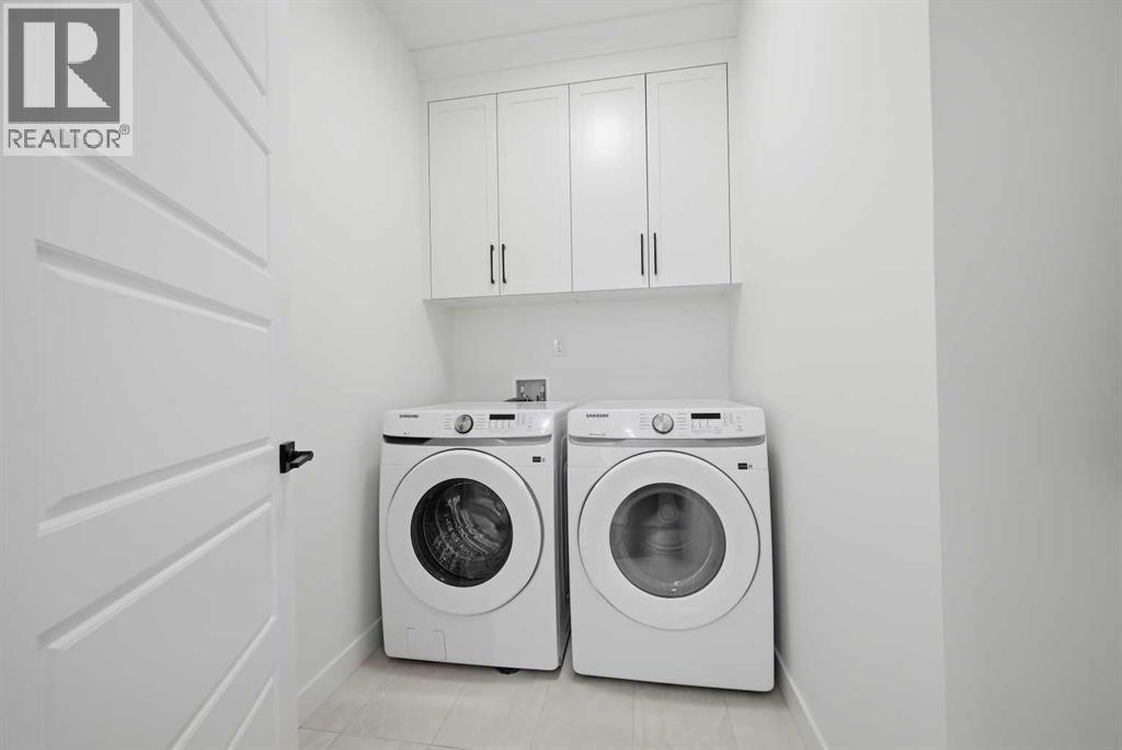 115 Chelsea Channel, Chestermere, Alberta  T1X 2T1 - Photo 35 - A2298972