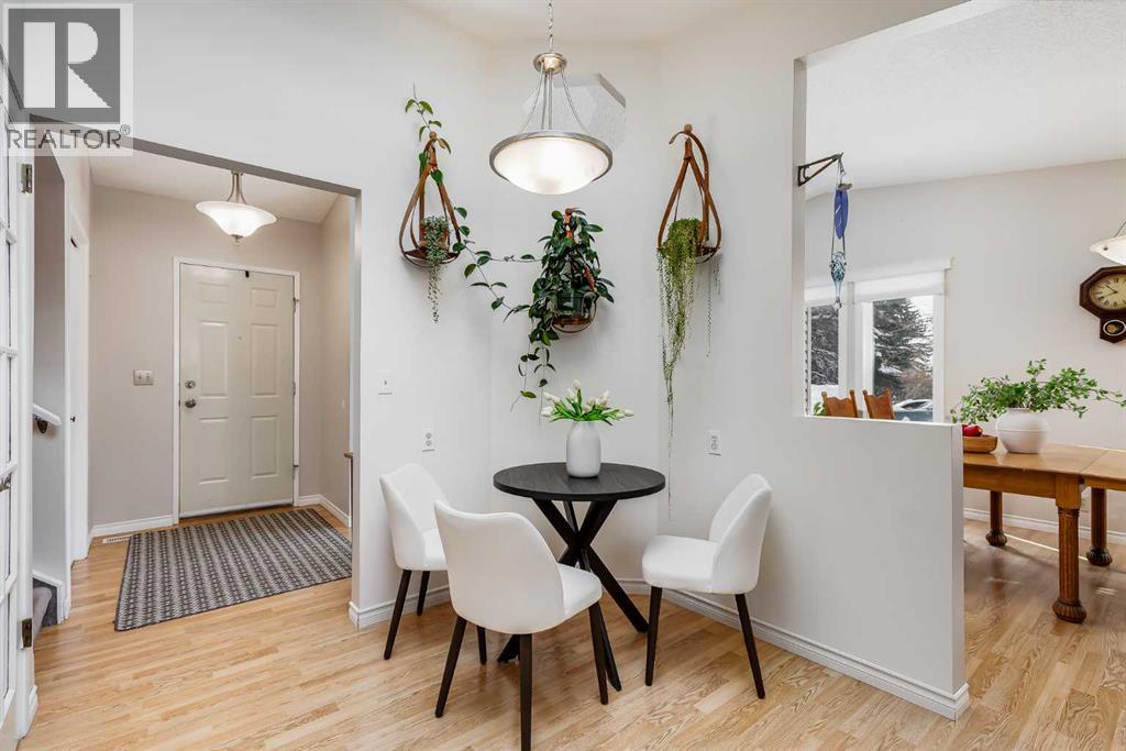 240 Summerwood Place SE, Airdrie, Alberta  T4B 1W3 - Photo 7 - A2299090