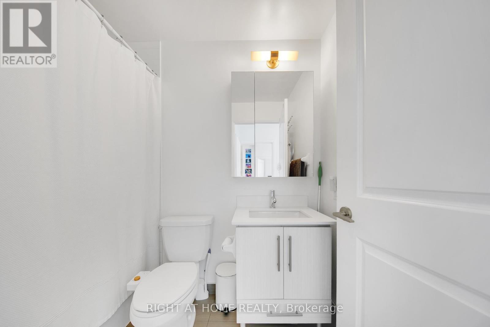 903 - 65 Oneida Crescent, Richmond Hill, Ontario  L4B 0G9 - Photo 17 - N12965502