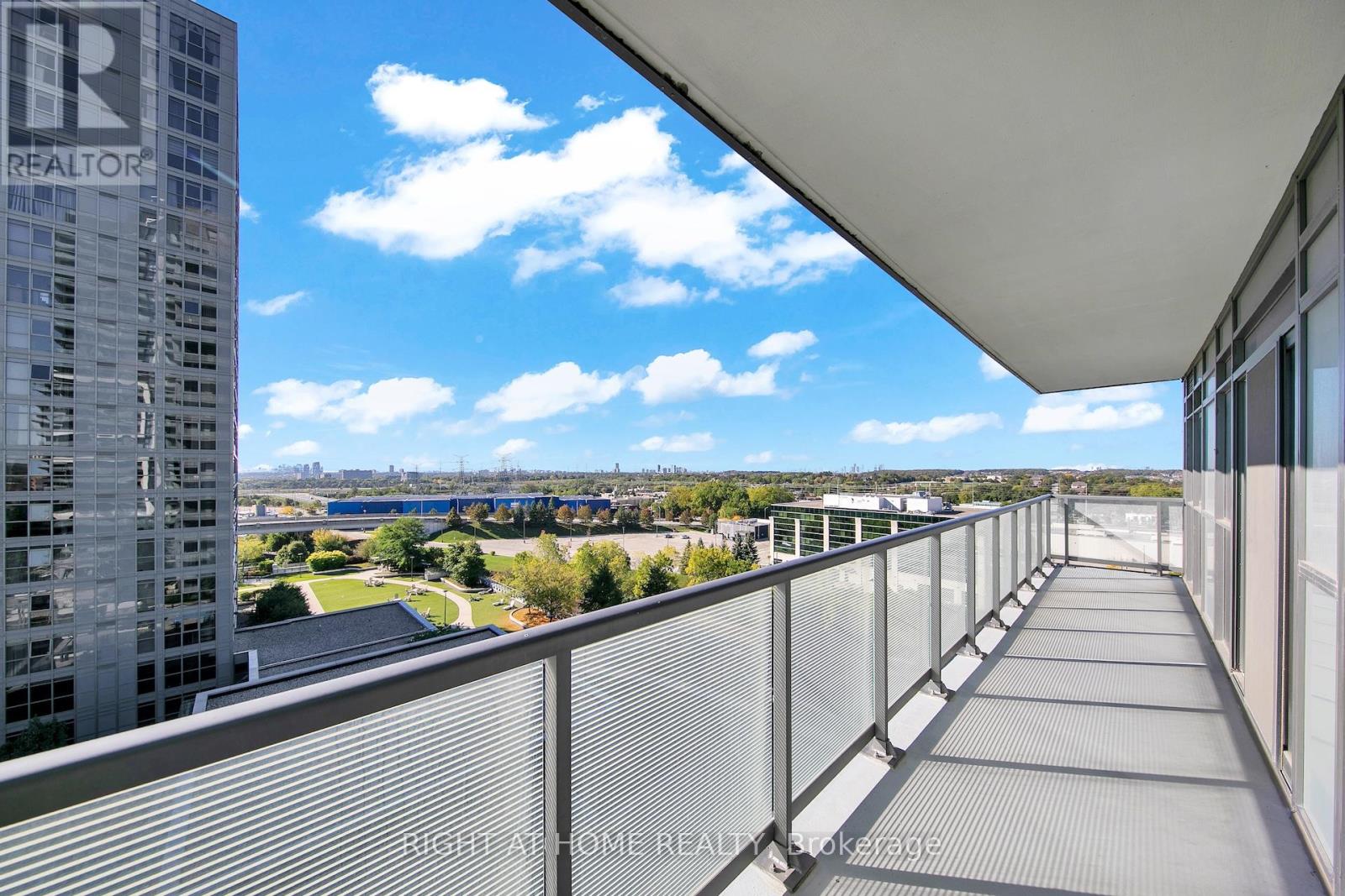 903 - 65 Oneida Crescent, Richmond Hill, Ontario  L4B 0G9 - Photo 19 - N12965502